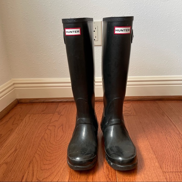 Hunter Rain Boots - Picture 3 of 12